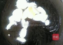 蒜苔炒腊肉的做法图解6