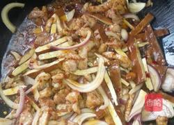 豆干炒瘦肉的做法图解4