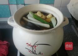 茶树菇炖柴鸡的做法图解12