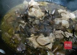 排骨榛蘑炖粉条的做法图解8