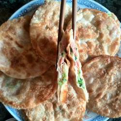 鸡蛋火腿合子的做法[图]