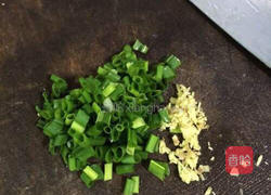 香煎雄鱼块的做法图解4