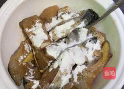 香煎雄鱼块的做法图解3