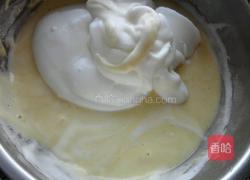 草莓蛋糕卷的做法图解6