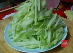 酸辣佛手瓜的做法图解3