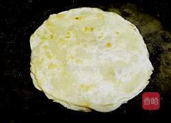 小小葱油饼的做法图解5