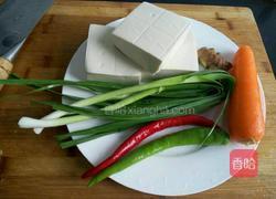 红烧水豆腐的做法图解1