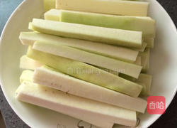 蚝油茄子的做法图解1