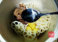 莲藕炖猪尾骨的做法图解5