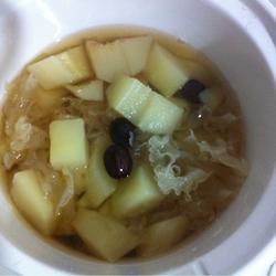 青木瓜银耳红枣汤的做法[图]