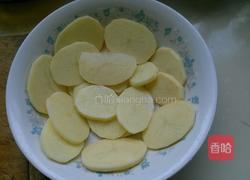 土豆糯米蒸里脊肉的做法图解6
