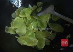 莴笋炒山药的做法图解7