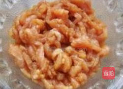 芹菜炒肉的做法图解3