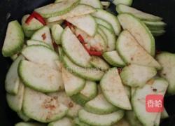 西葫芦炒鸡蛋的做法图解4