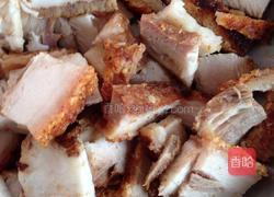 烧肉炒芹菜的做法图解2