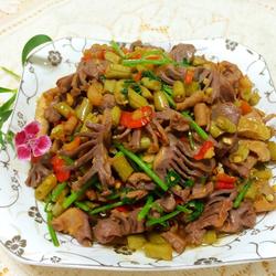 酸辣鸭杂的做法[图]