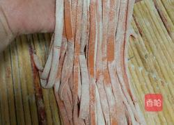 胡萝卜汁手擀面的做法图解9