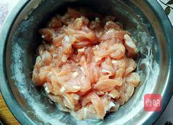 藕丝炒肉段的做法图解5