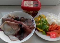 韩式酱爆鱿鱼的做法图解1