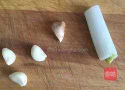 爆炒莴笋叶的做法图解2