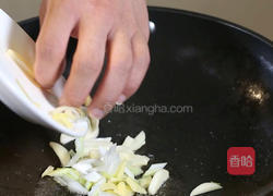 香干炒腊肉的做法图解7