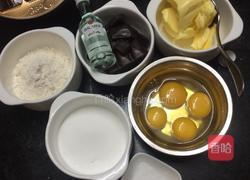 巧克力流心蛋糕的做法图解1