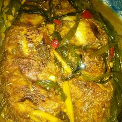 野生河鲫鱼红烧的做法[图]