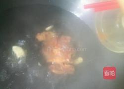 瘦肉芥菜汤的做法图解2