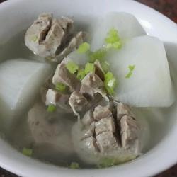 牛筋丸萝卜汤的做法[图]