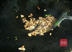 牛肉芥兰炒饭的做法图解2