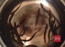 泥鳅面条的做法图解1