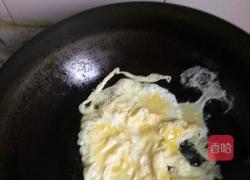 黄瓜炒鸡蛋的做法图解2