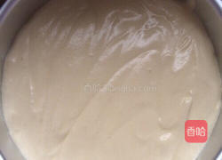 戚风蛋糕的做法图解7