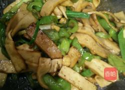 青椒炒香干的做法图解2