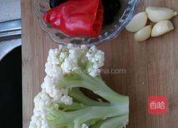 小炒菜花的做法图解1