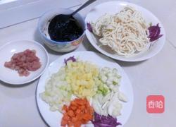 韩式炸酱面的做法图解1