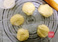 豆沙面包卷的做法图解5