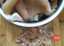 双色肉皮冻的做法图解4