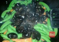 甜蜜豆炒木耳的做法图解6