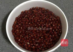 薏米红豆汤的做法图解1