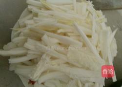 醋溜白菜帮的做法图解1