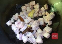 鹌鹑蛋红烧肉的做法图解5