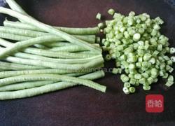 豆角炒鸡蛋的做法图解2