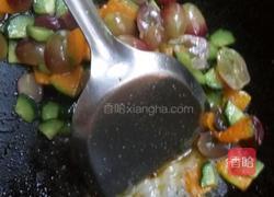 红提子炒青瓜南瓜的做法图解7