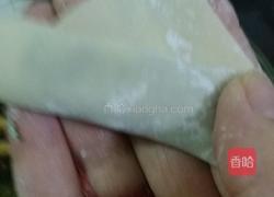 牛肉韭菜馅馄饨的做法图解7
