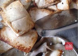 虾仁平菇豆腐煲的做法图解6