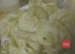 韭菜鸡蛋包子的做法图解6