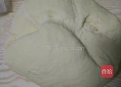 韭菜鸡蛋包子的做法图解2