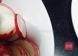 脆爽红萝卜的做法图解4