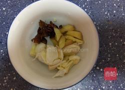 卤猪耳朵的做法图解2